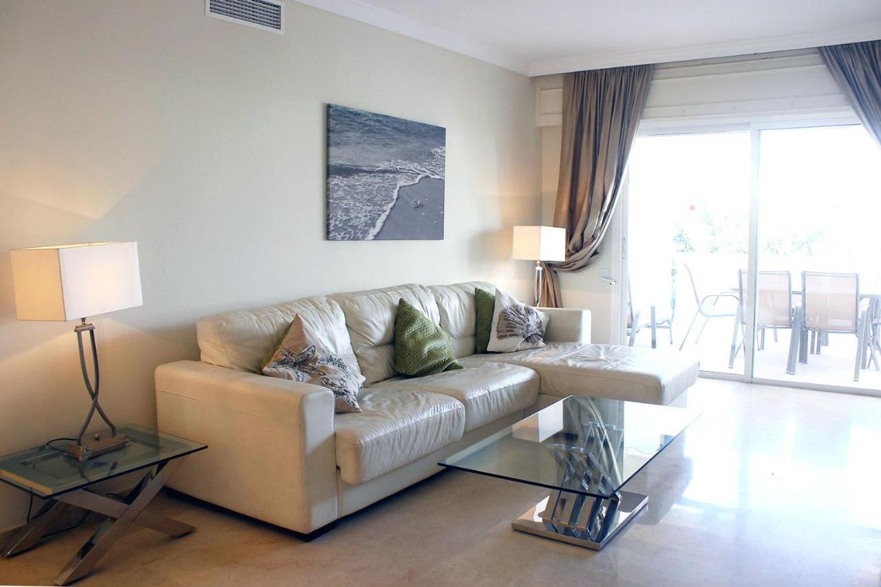 Hacienda Beach Estepona Exterior photo