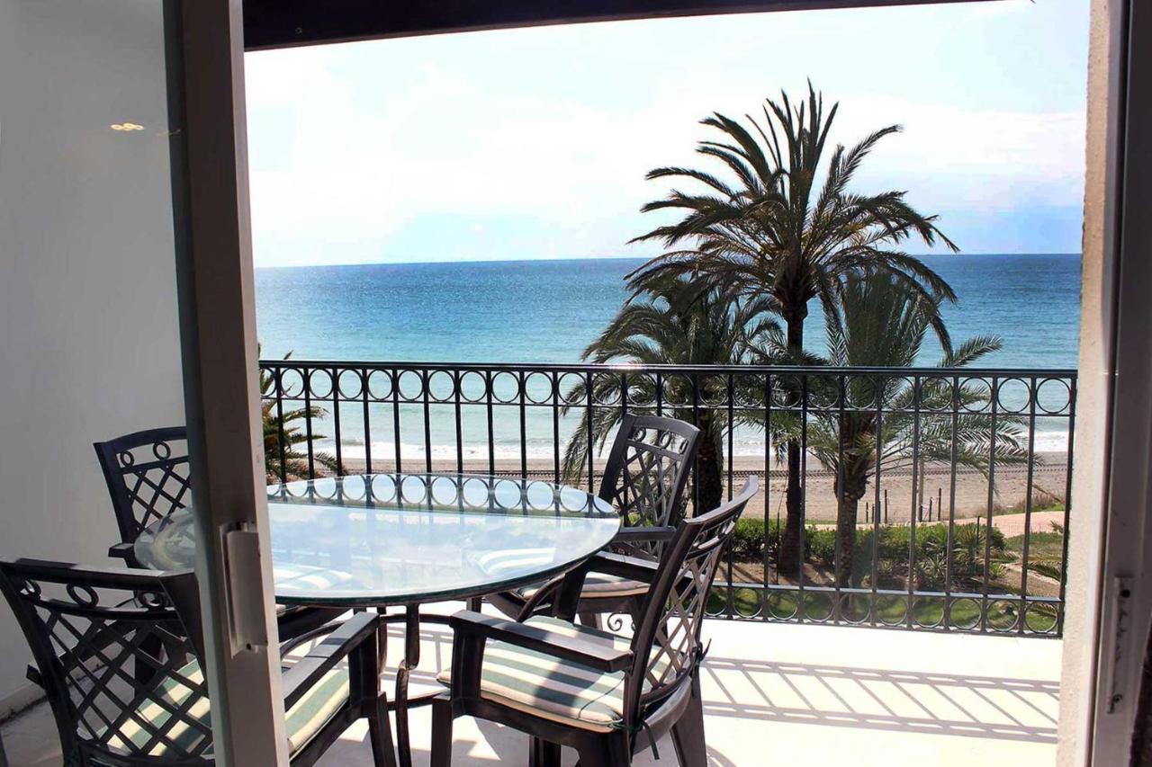 Hacienda Beach Estepona Exterior photo